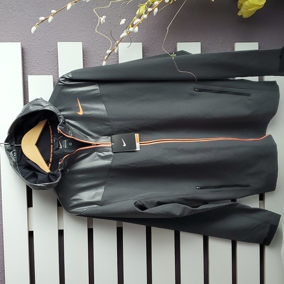 Nike Men Sweatless Water Repellant Full Zip Jacket Hooded Medium - Picture 1 of 9